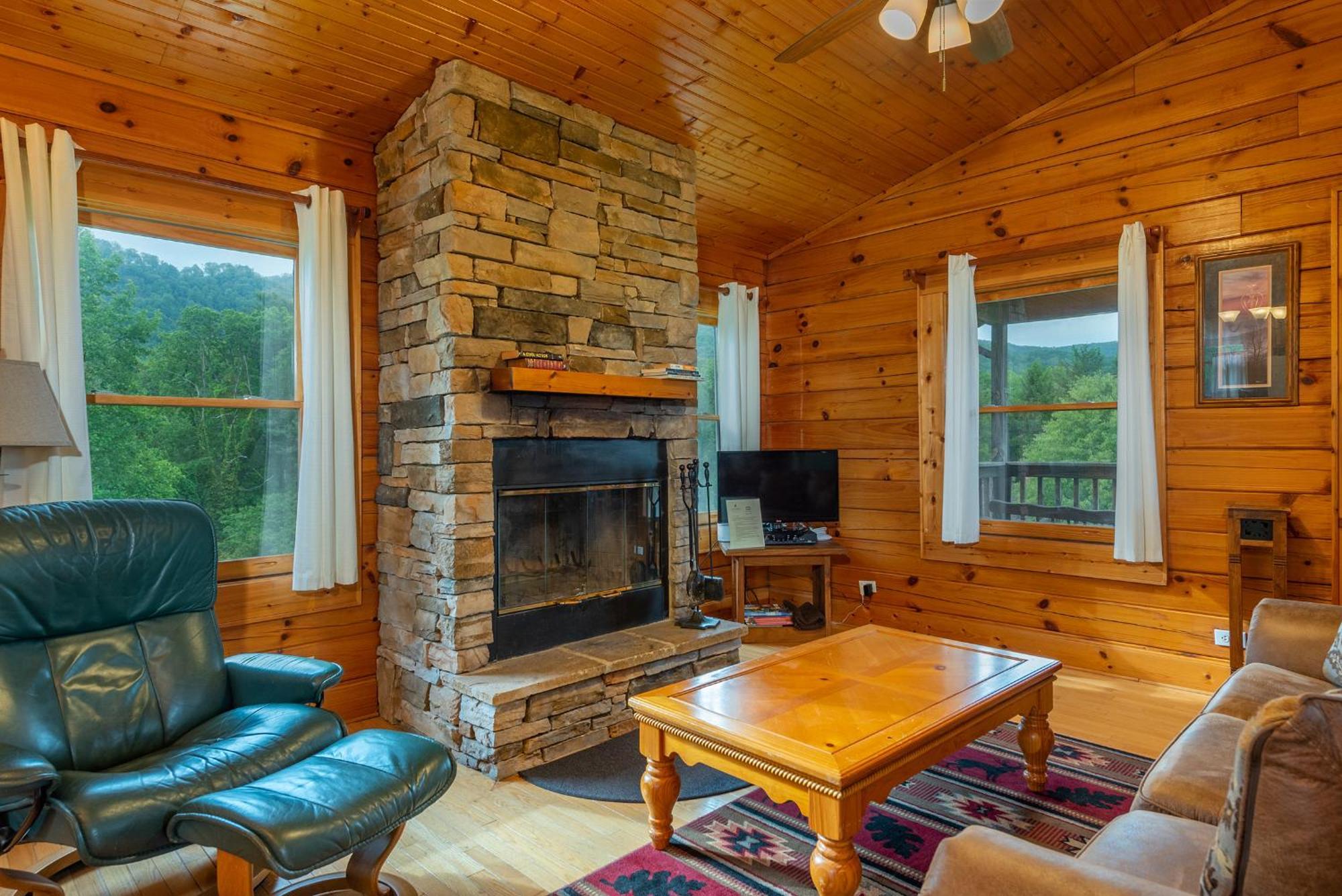 Engadine Inn And Cabins Candler Εξωτερικό φωτογραφία