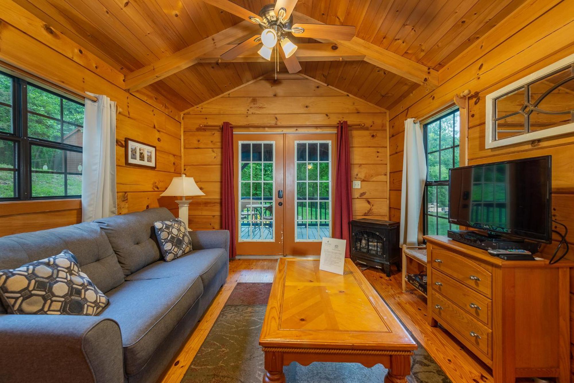 Engadine Inn And Cabins Candler Εξωτερικό φωτογραφία