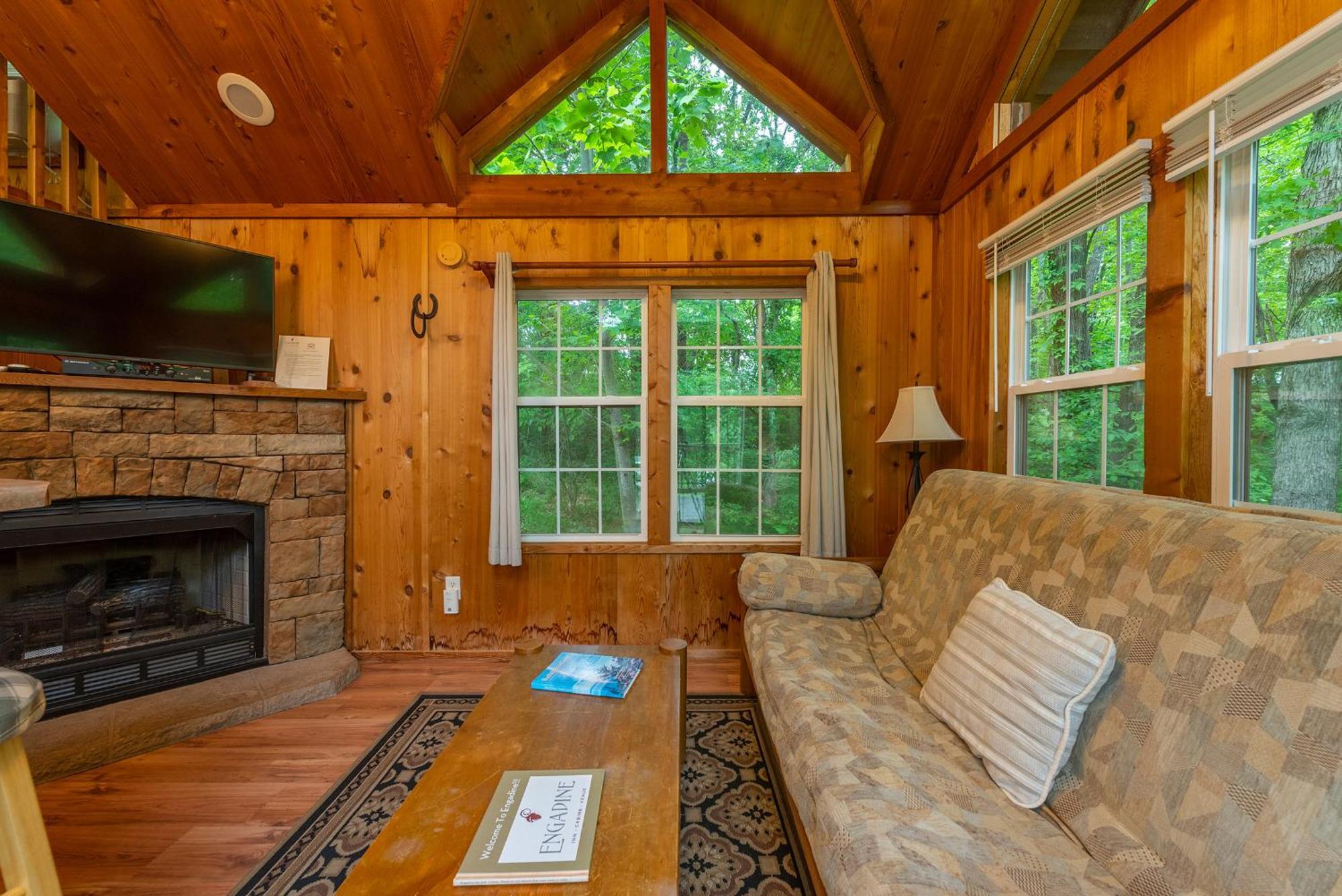 Engadine Inn And Cabins Candler Εξωτερικό φωτογραφία